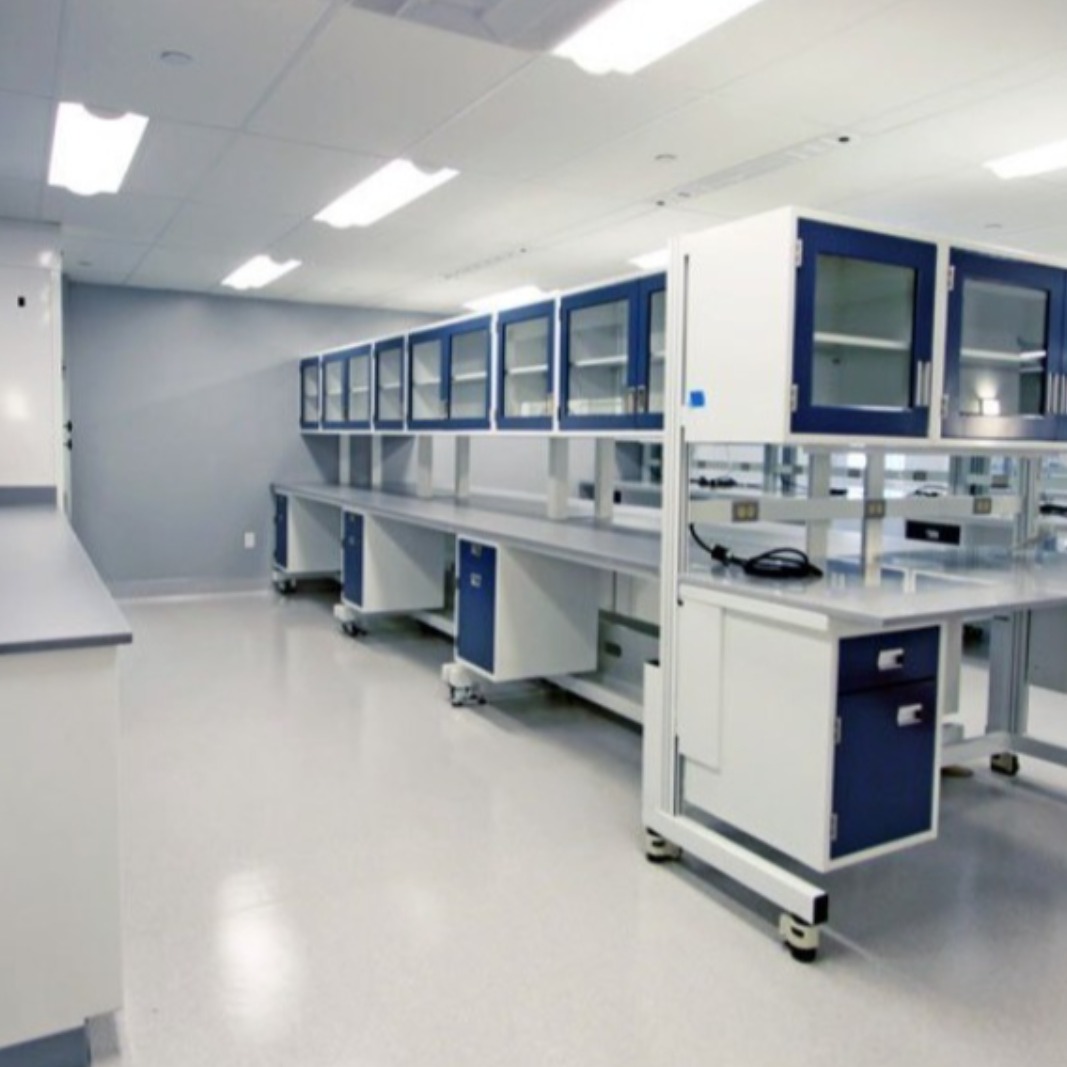 Lab Desk / Admin Station